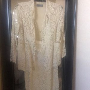 DOLCE & GABBANA Gorgeous lace suit